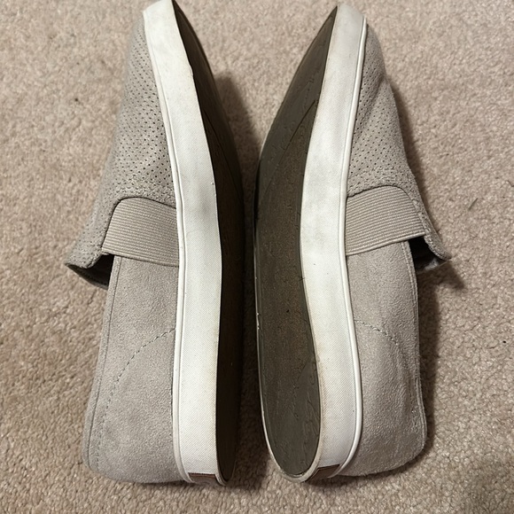 Dr Scholl’s Luna Slip On in Beige - size 7 - Picture 2 of 3